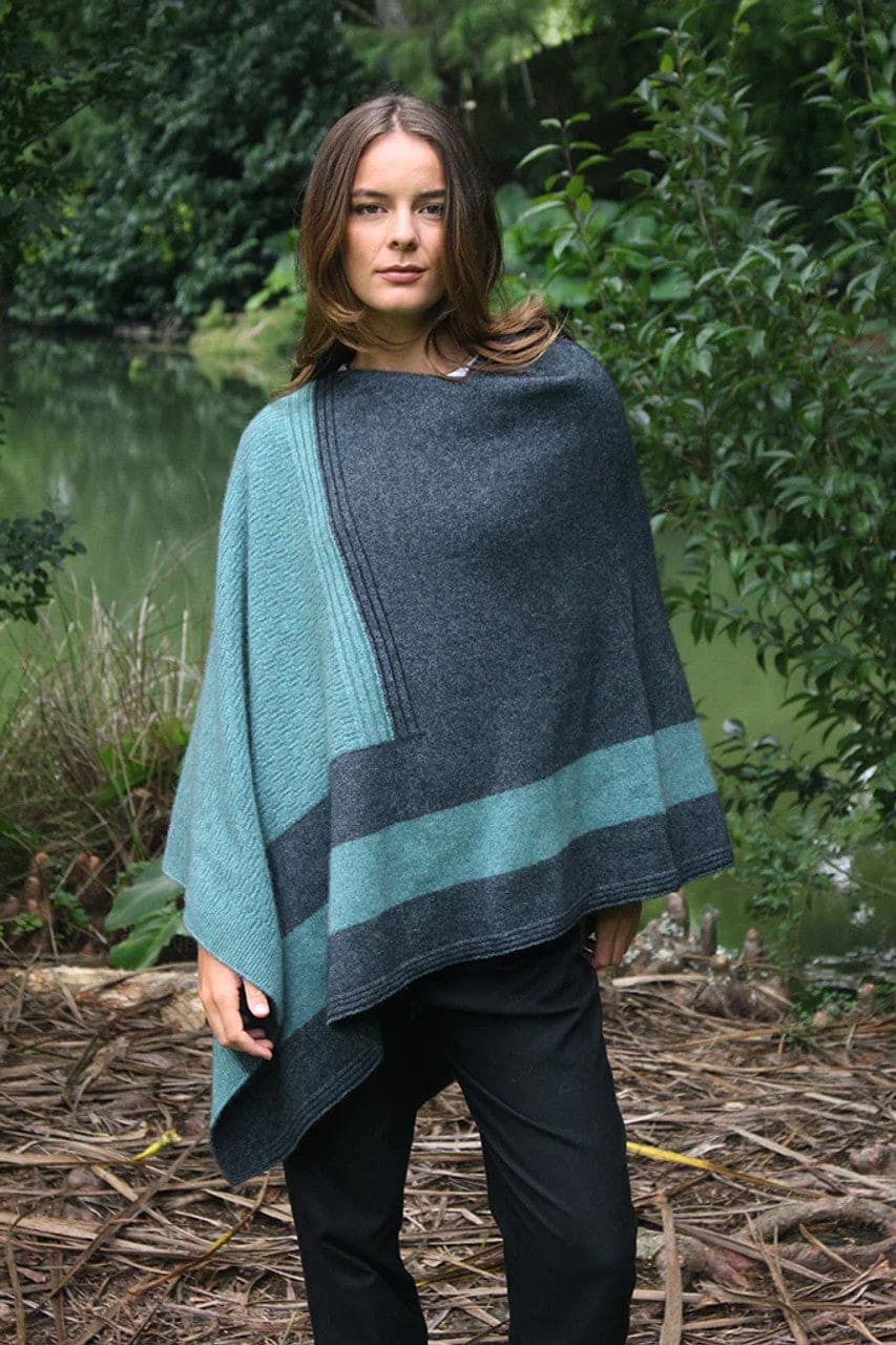 Possum Merino Cosset Poncho [9769]