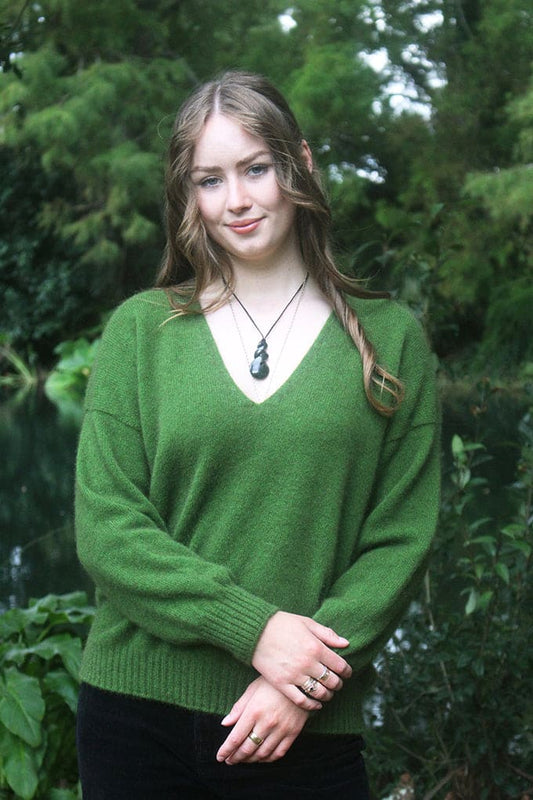 Possum Merino Cavern V Neck Jumper [9789]