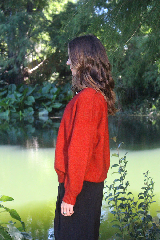 Possum Merino Cavern V Neck Jumper [9789]