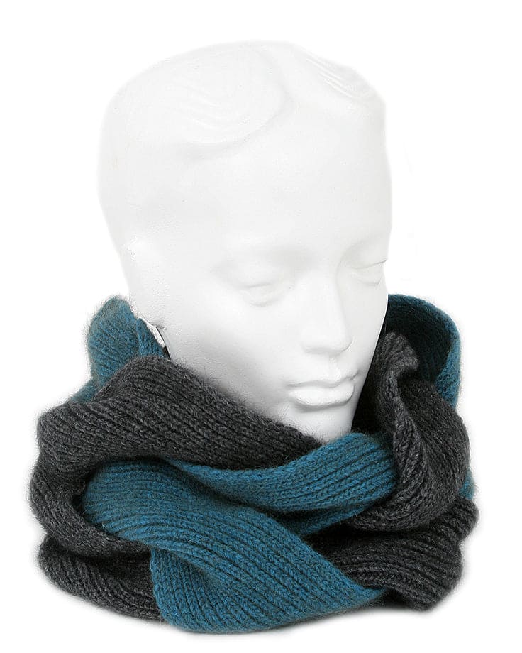 Possum Merino Plait Cowl [9858]