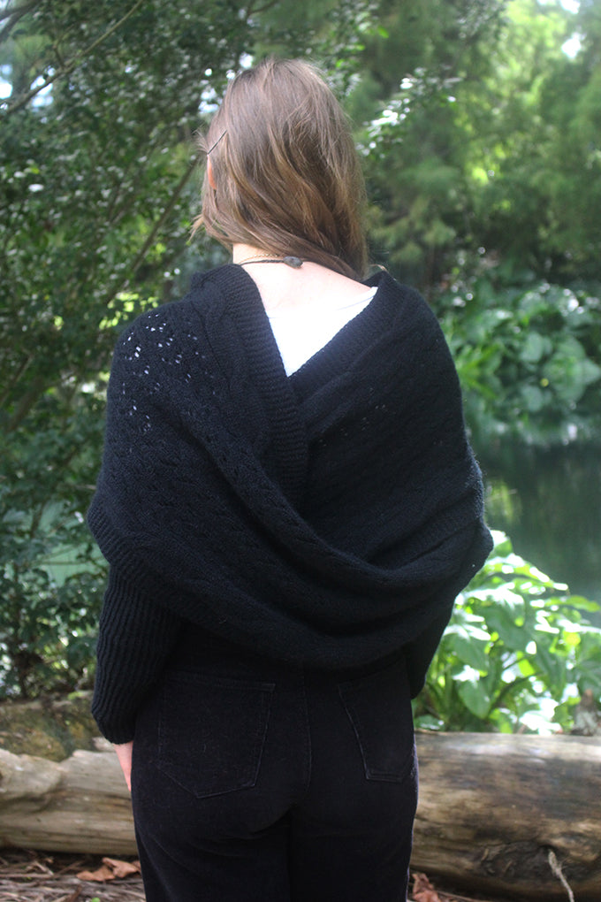 Possum Merino Embrace Wrap [9986]