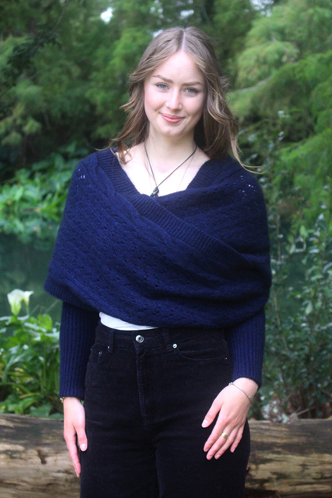 Possum Merino Embrace Wrap [9986]