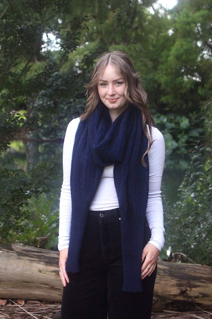 Possum Merino Embrace Wrap [9986]