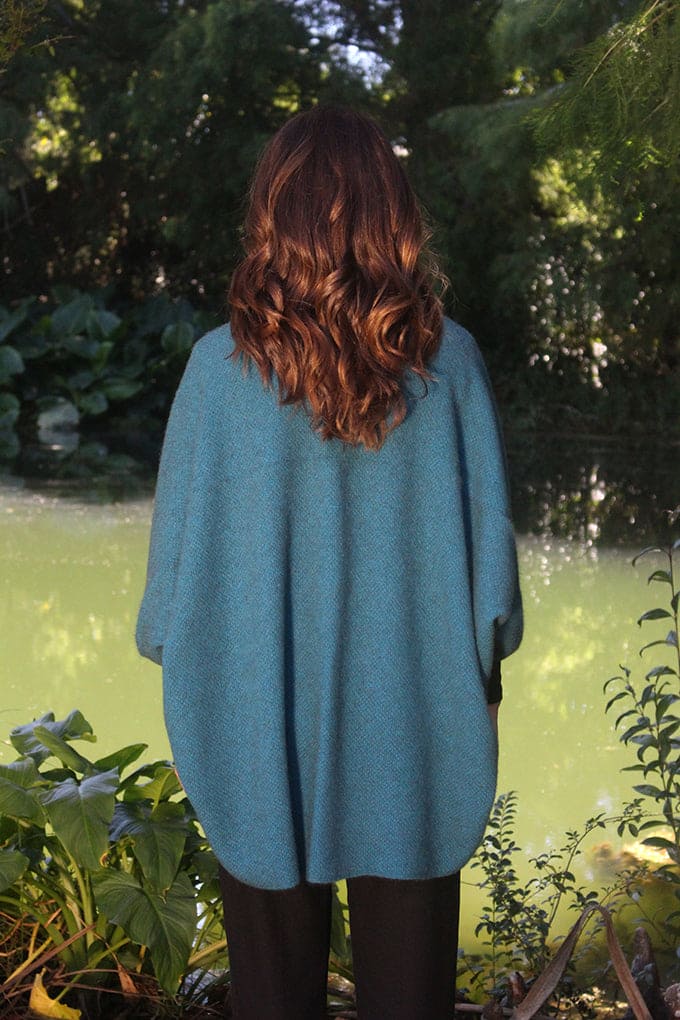 Possum Merino Takahe Cape [9995]